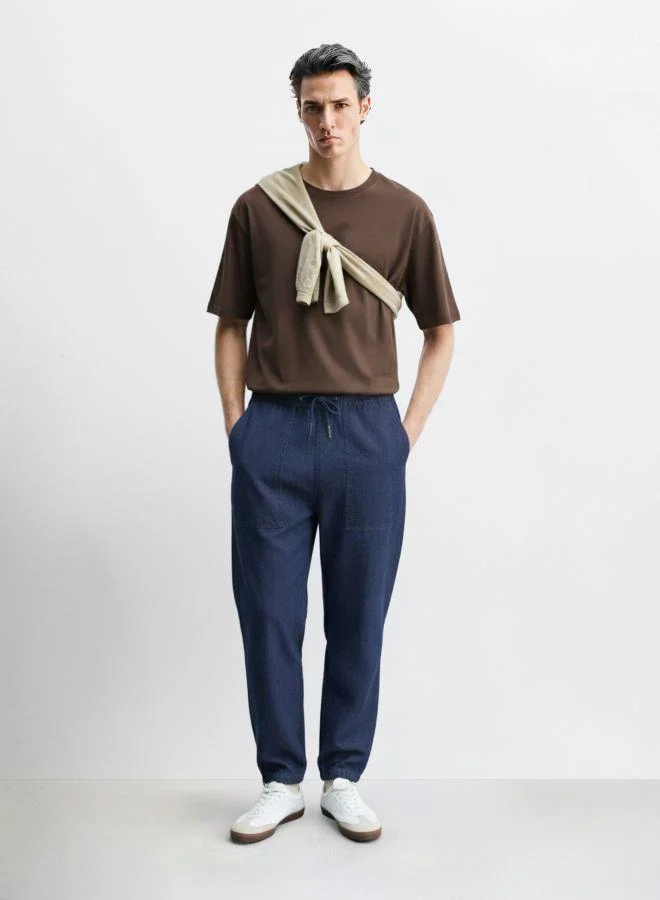 The Indian Garage Co  Men Relaxed Fit Solid Patch Pocket Mid-Rise Jeans for Men | Best Price UAE